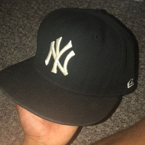 New York Yankee Hat- Black